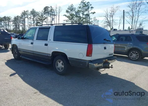 1999 Chevrolet Suburban 1500 Lt from USA, damaged, VIN 1GNEC16R8XJ328609